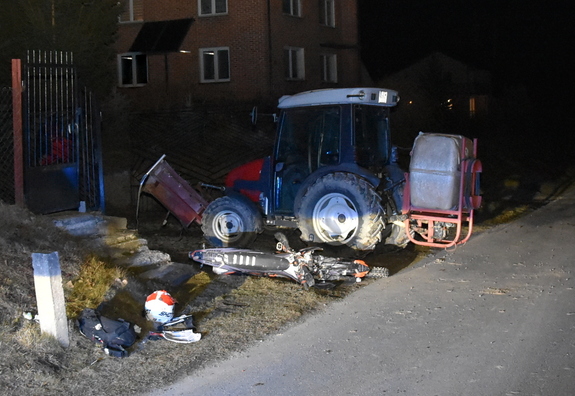 ciągnik i motocykl