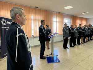 uroczysta zbiórka na sali konferencyjnej