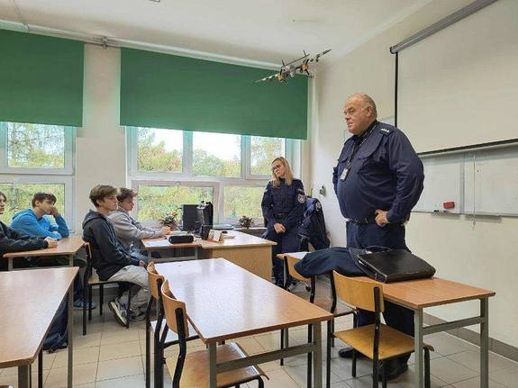 spotkanie z uczniami w sali